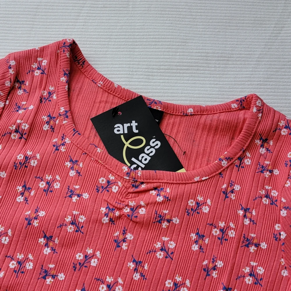 Floral Short Sleeve T-Shirt Ribbed Stripes Red Coral Daisy | Art Class